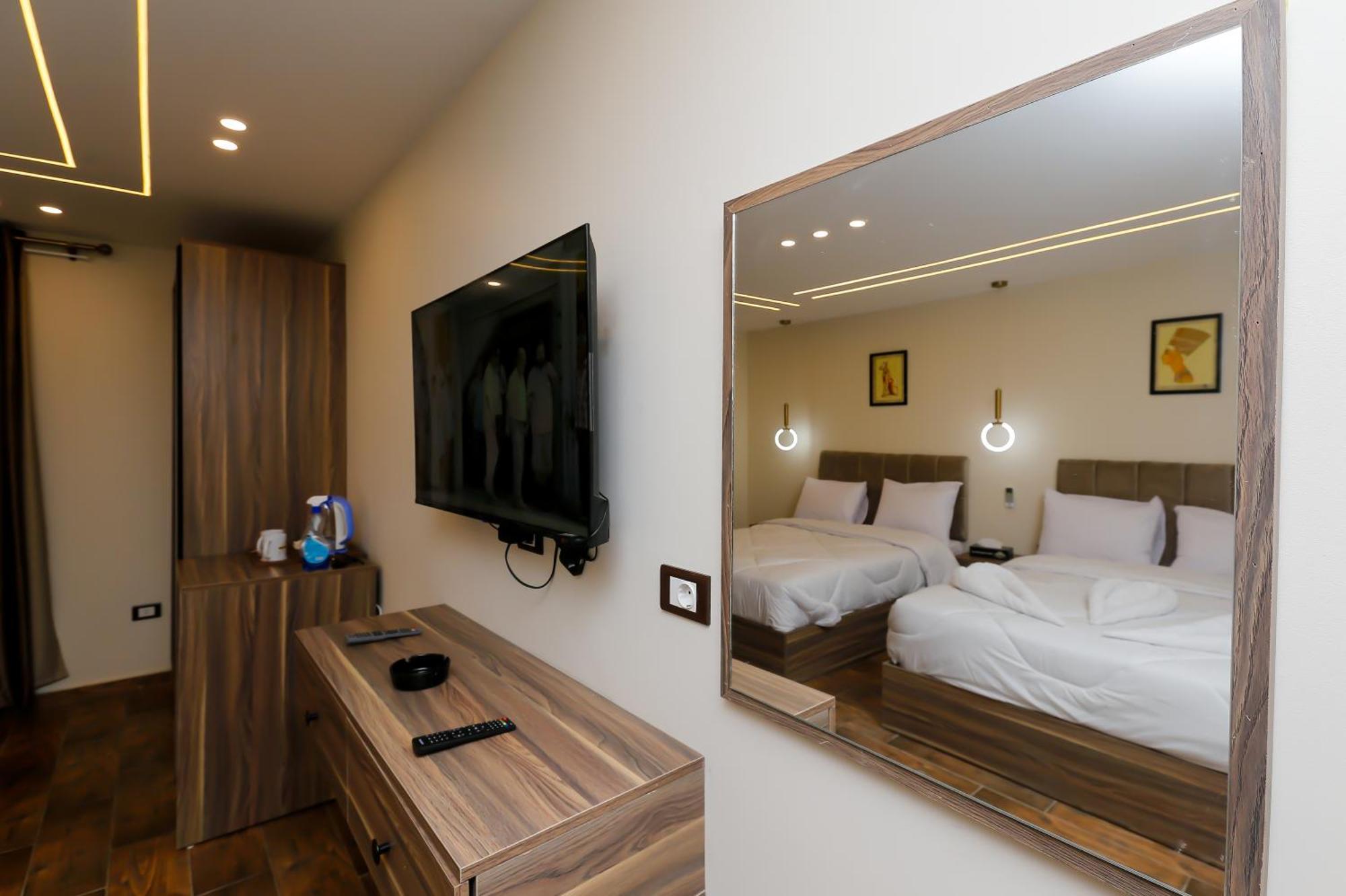 Bed and Breakfast Imperial Pyramids Heights View Nazlet el-Sîsi Exterior foto