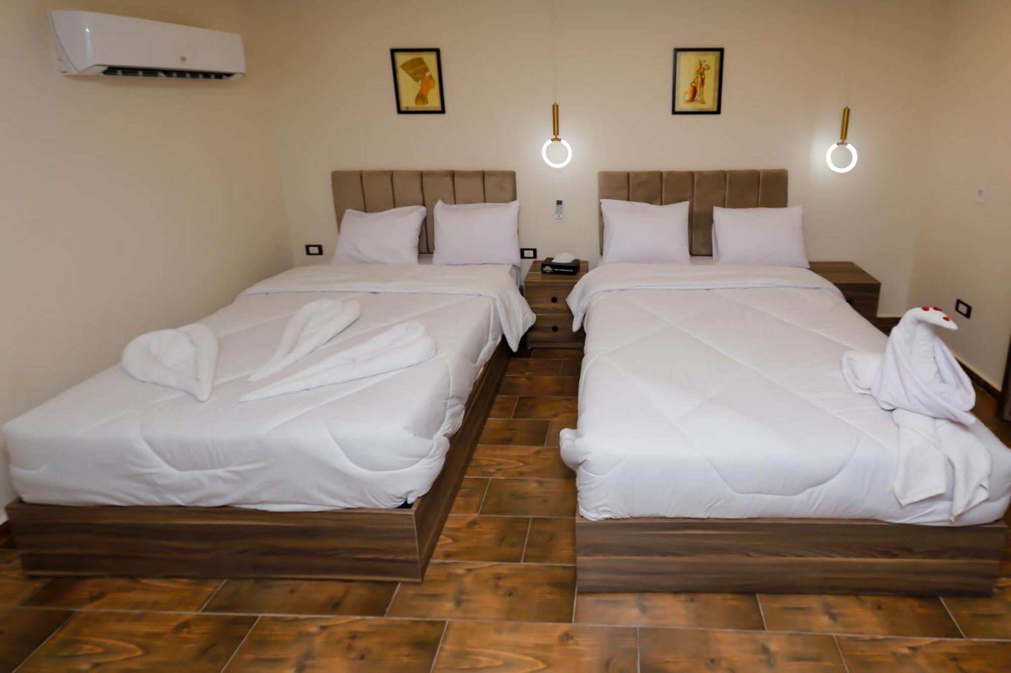 Bed and Breakfast Imperial Pyramids Heights View Nazlet el-Sîsi Exterior foto