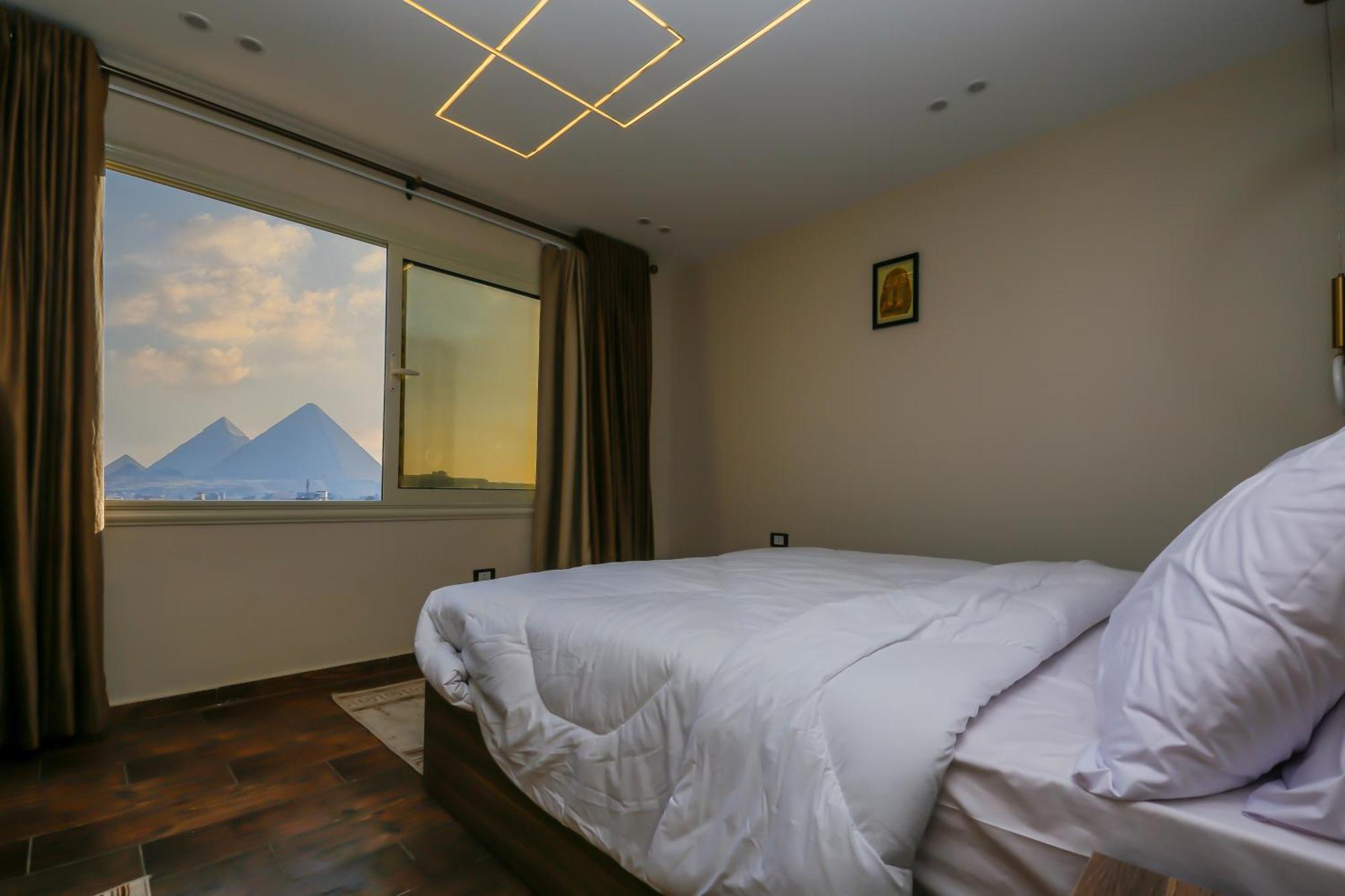 Bed and Breakfast Imperial Pyramids Heights View Nazlet el-Sîsi Exterior foto