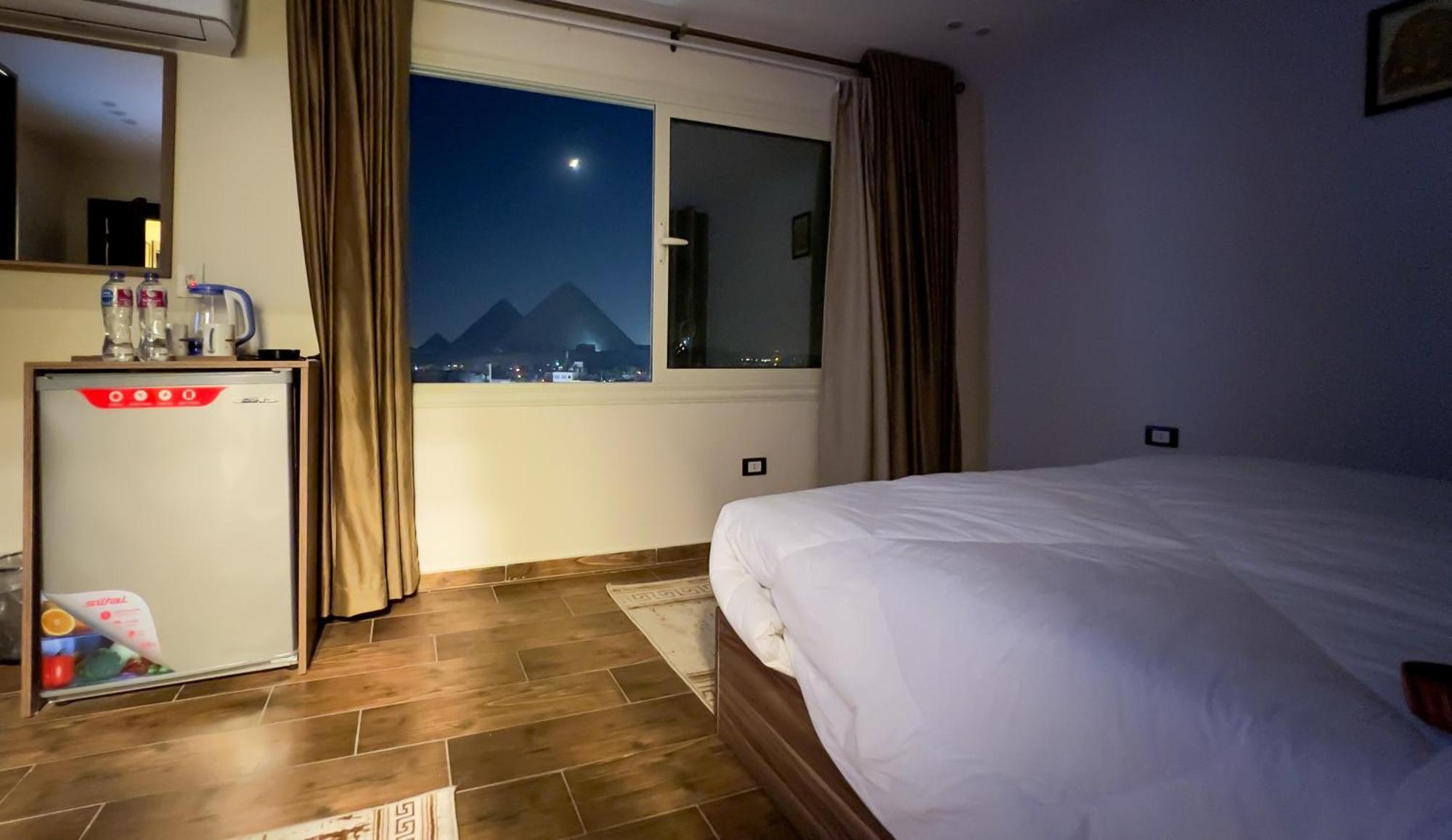 Bed and Breakfast Imperial Pyramids Heights View Nazlet el-Sîsi Exterior foto